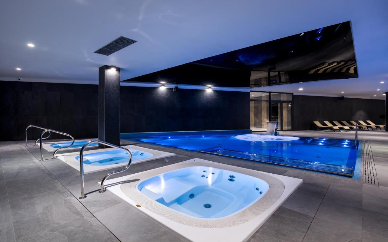 Green Mountain 5* Hotel Karpacz Εξωτερικό φωτογραφία The spa at The Dorchester
