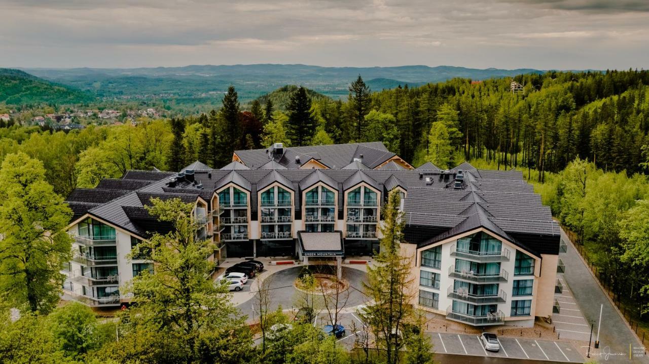 Green Mountain 5* Hotel Karpacz Εξωτερικό φωτογραφία The Inn at Cedar Falls