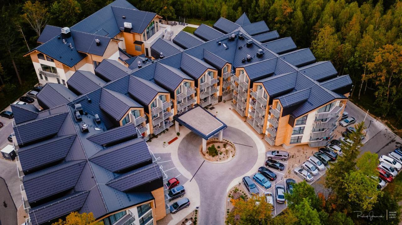 Green Mountain 5* Hotel Karpacz Εξωτερικό φωτογραφία Residential complex in the village of Zelenograd